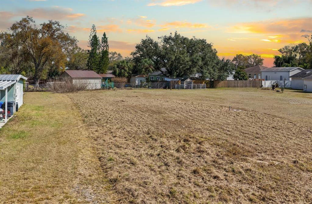 910 Lytle Street Southwest Ruskin, FL 33570 - Photo 12 of 19