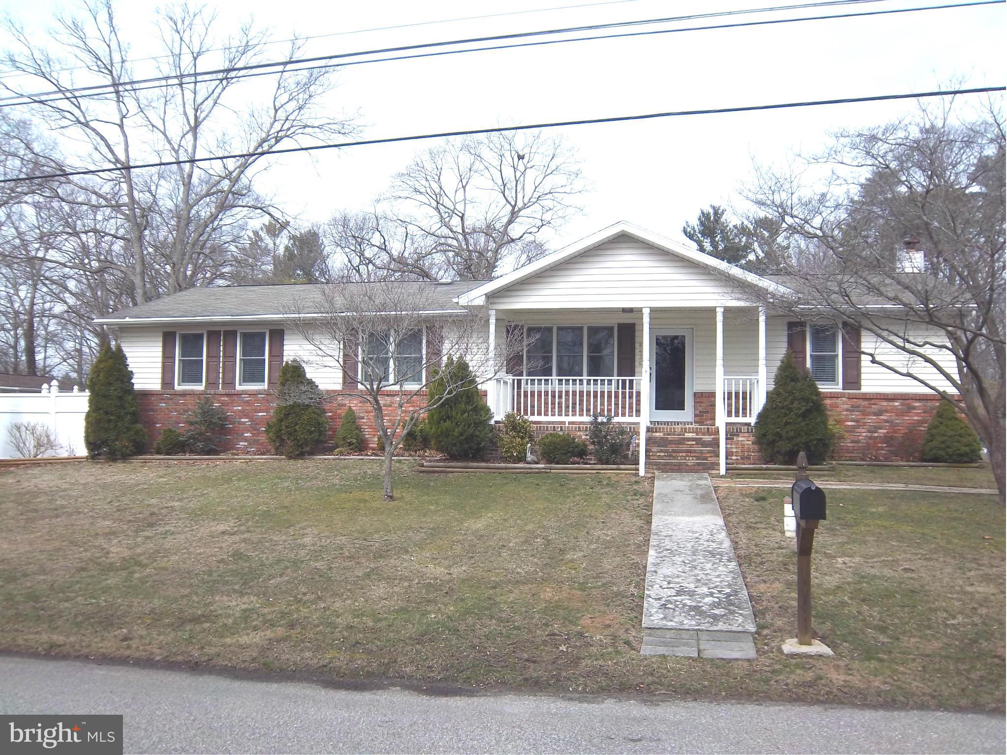 8436 Garland Road Pasadena, MD 21122 - Photo 2 of 17 Exterior (Front)