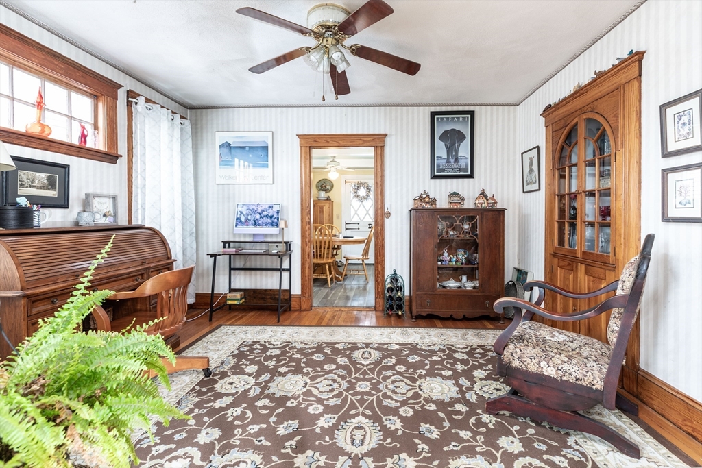 22 Upland Road Winthrop, MA 02152 - Photo 5 of 14