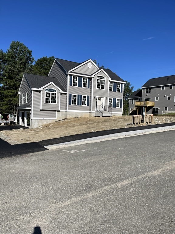 43 Hayfield Road, Unit 14 Dracut, MA 01826 - Photo 3 of 5