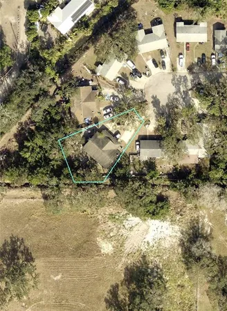 $489,900 | 208 58th Avenue East, Bradenton, FL 34203