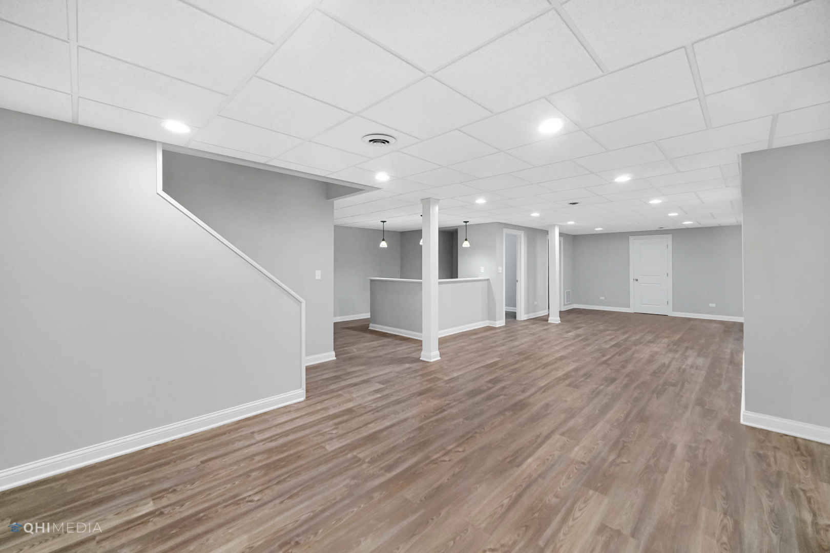 3101 Bennett Place Aurora, IL 60502 - Photo 26 of 30 an empty room with wooden floor and windows