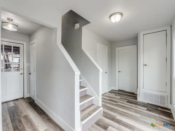 $1,795 | 238 Ledgeview Drive, Canyon Lake, TX 78133