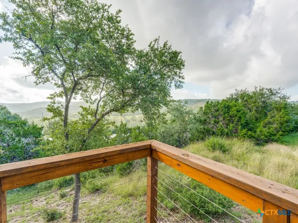 $1,795 | 238 Ledgeview Drive, Canyon Lake, TX 78133