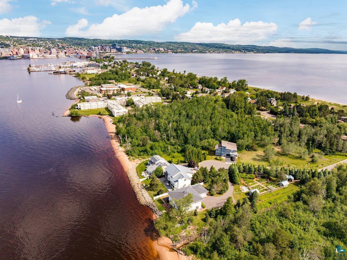 312 Harbor Point Circle Duluth, MN 55802 - Photo 6 of 75