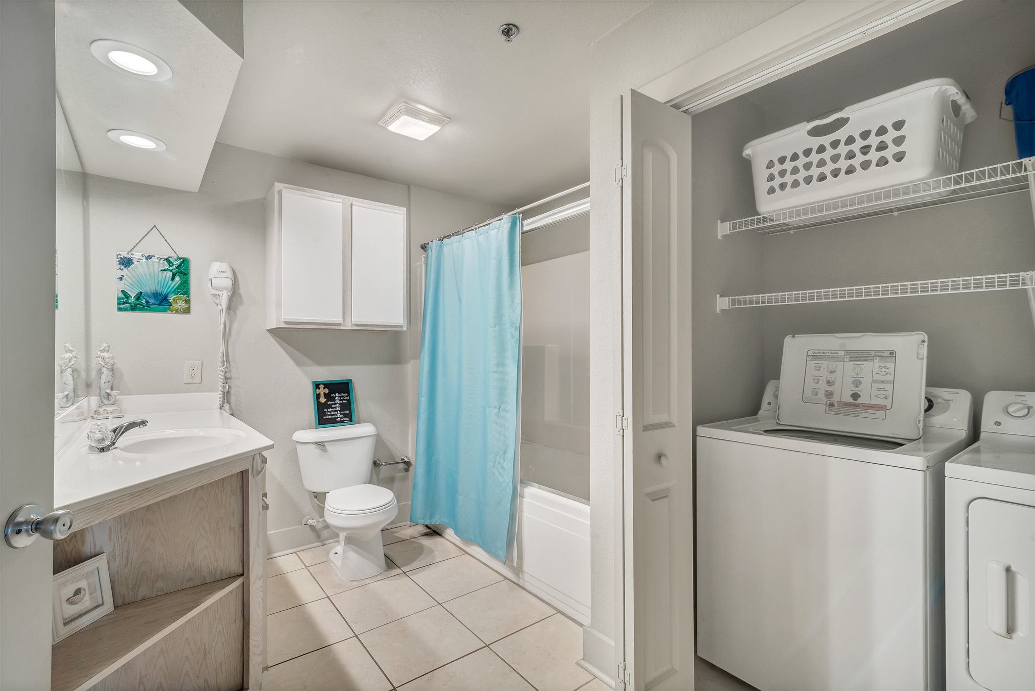 20050 Oak Road East, Unit 1108 Gulf Shores, AL 36542 - Photo 12 of 28 laundry closet