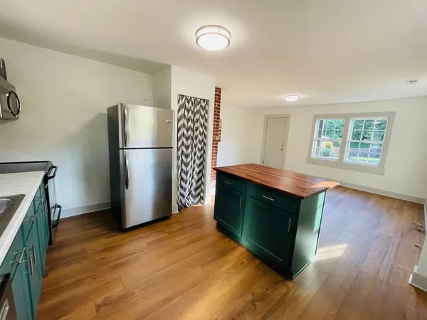 $1,450 | 194 East Pine Street, Rossville, GA 30741