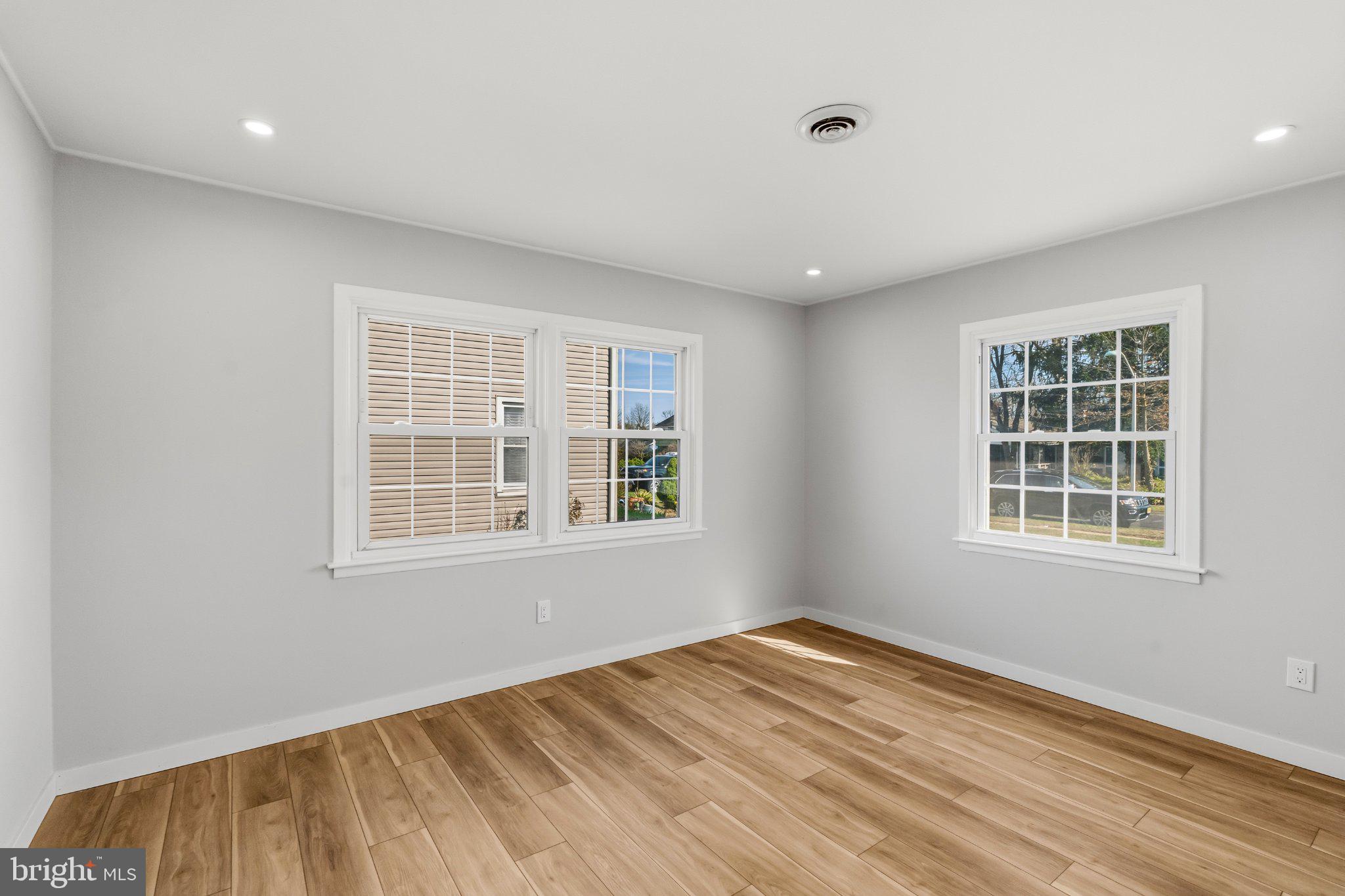7 Sterling Lane Willingboro, NJ 08046 - Photo 11 of 23 Bright and airy room with natural light.