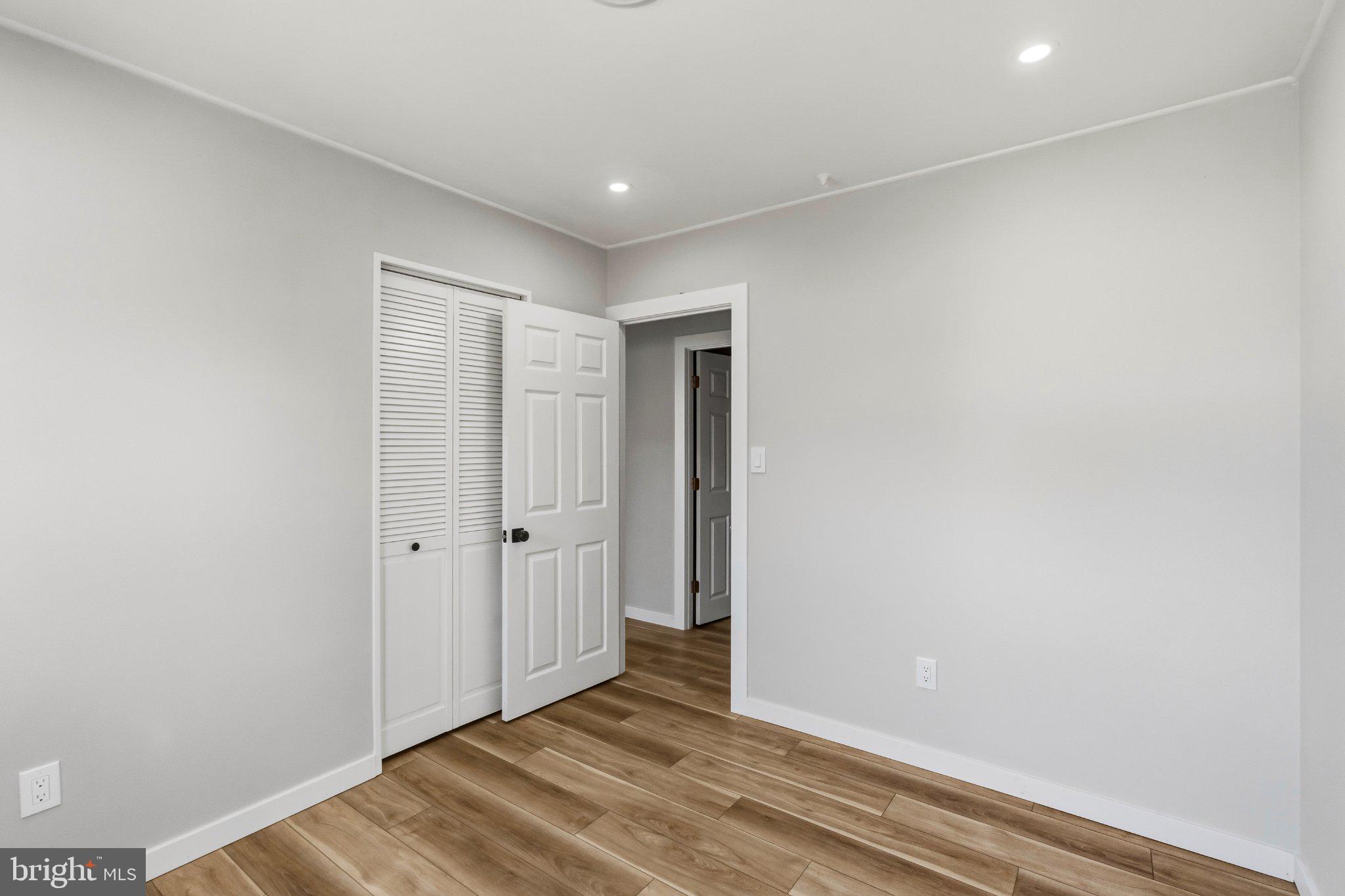 7 Sterling Lane Willingboro, NJ 08046 - Photo 17 of 23 Bright and airy modern space.