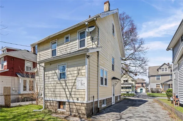 $130,000 | 63 Dickinson Street, Rochester, NY 14621