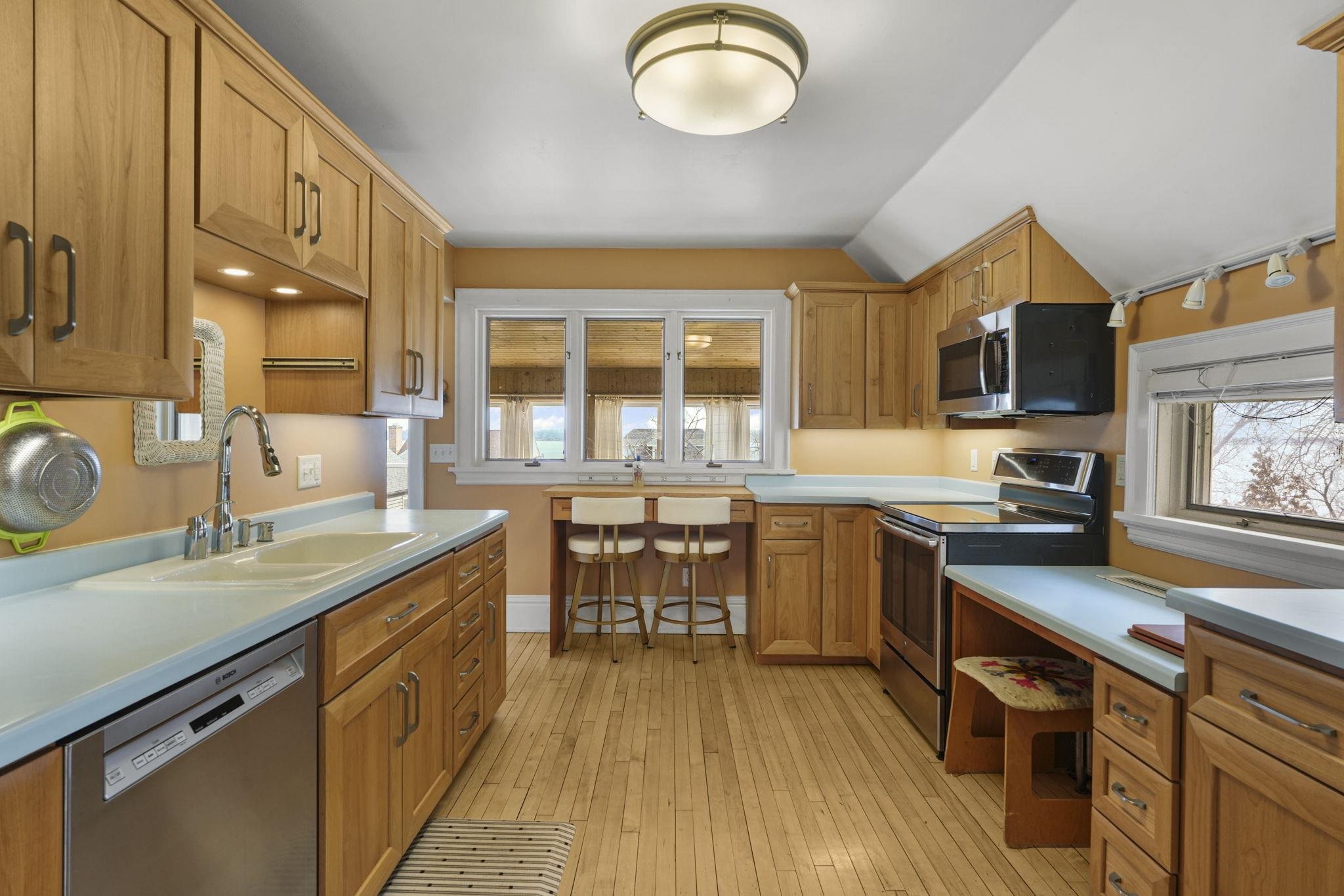 939-941 Spaight Street Madison, WI 53703 - Photo 36 of 67