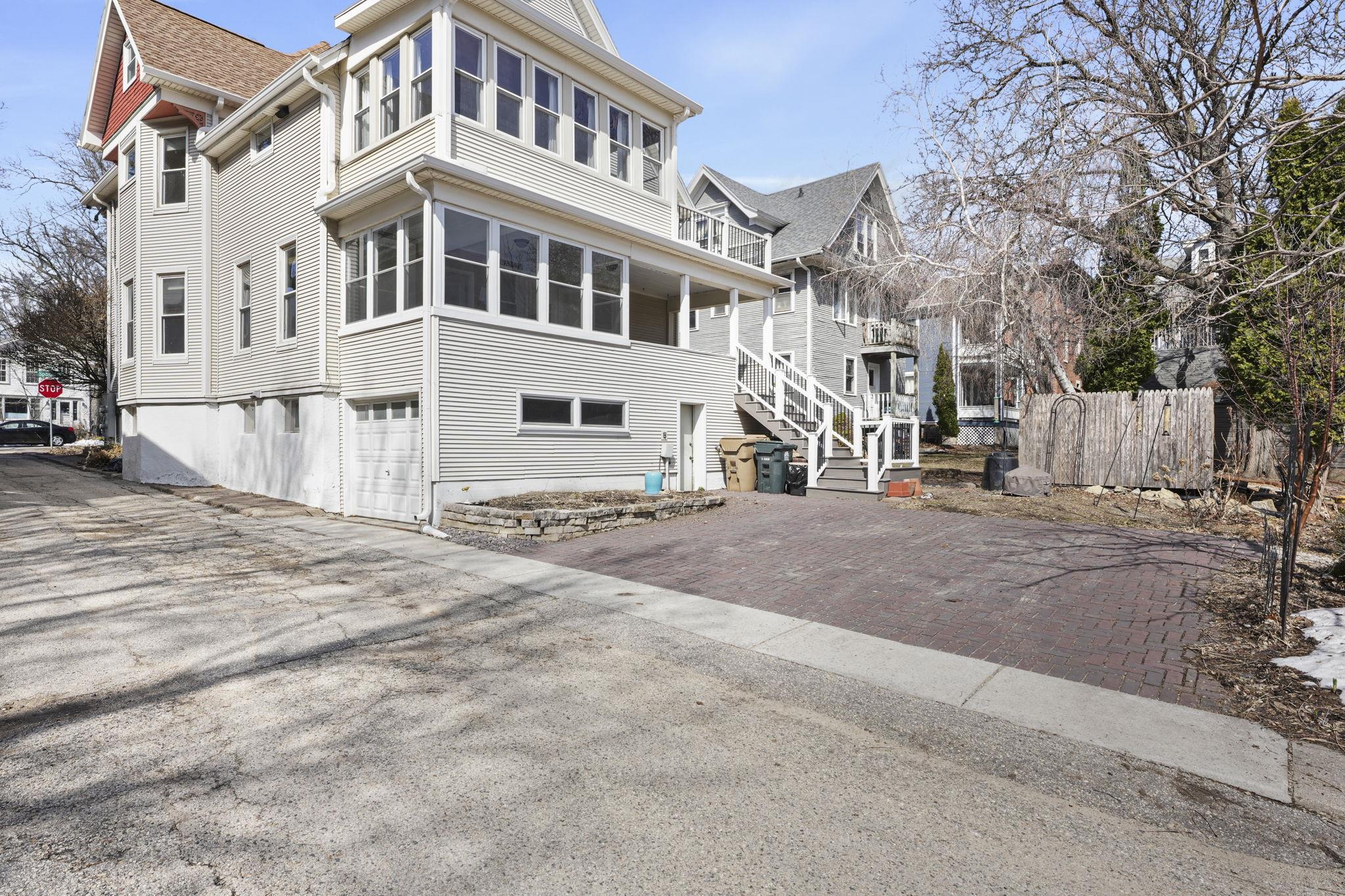 939-941 Spaight Street Madison, WI 53703 - Photo 51 of 67
