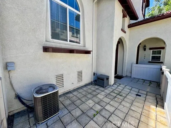 a view of a entryway door of the house