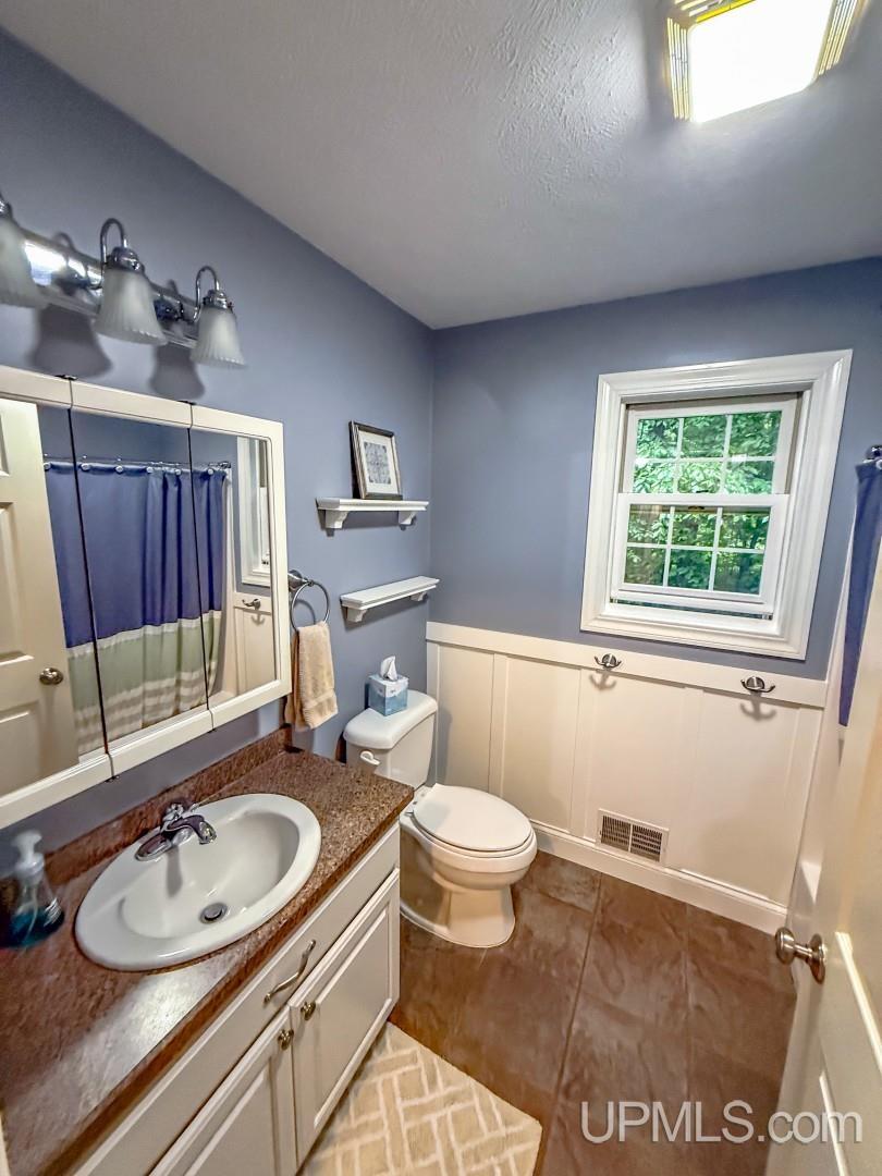 1055 Highland Drive Ishpeming, MI 49849 - Photo 35 of 75