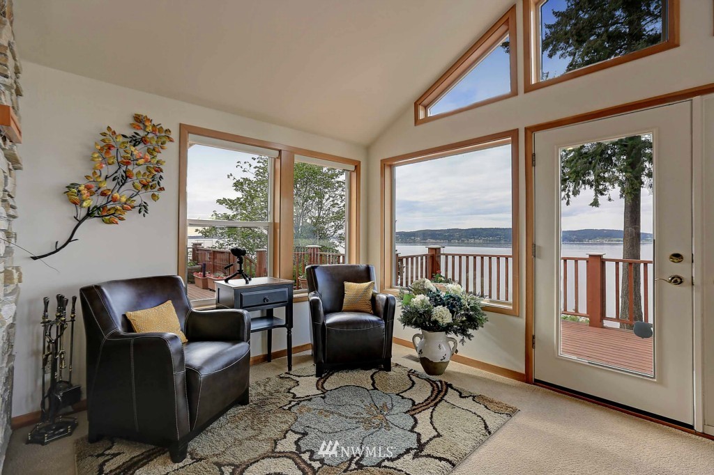 516 Maple Grove Road Camano Island, WA 98282 - Photo 6 of 25 Gallery Image 6