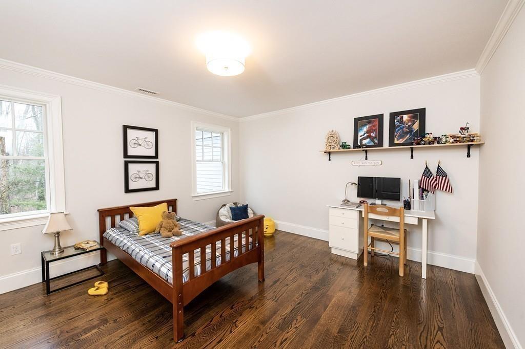 46 Pilgrim Road Wellesley, MA 02481 - Photo 16 of 22
