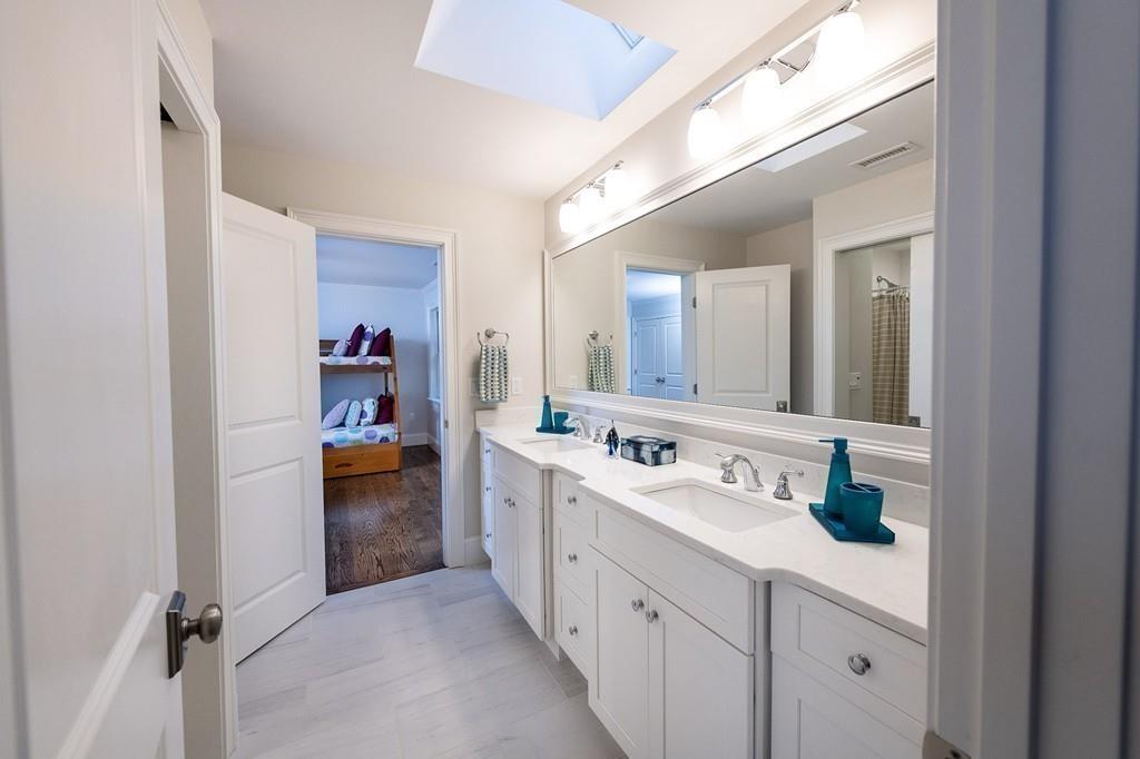 46 Pilgrim Road Wellesley, MA 02481 - Photo 18 of 22