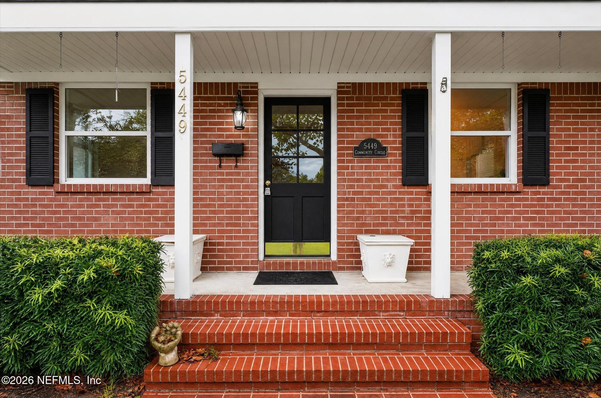 5449 Community Road Jacksonville, FL 32207 - Photo 2 of 31 Front Door