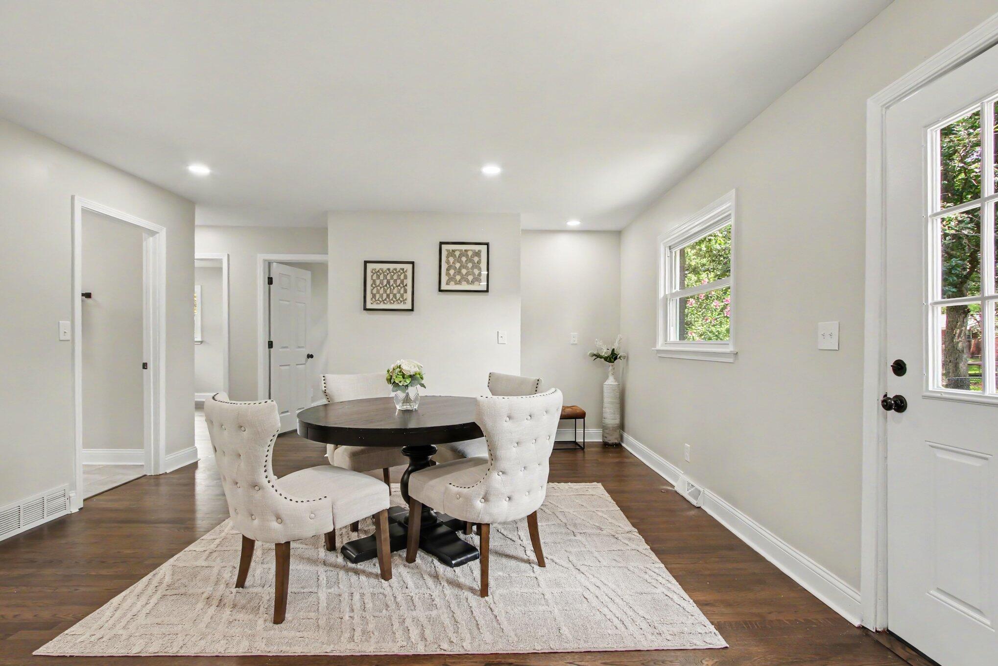 405 Cedar Street Northwest DeMotte, IN 46310 - Photo 10 of 29 2038x1359