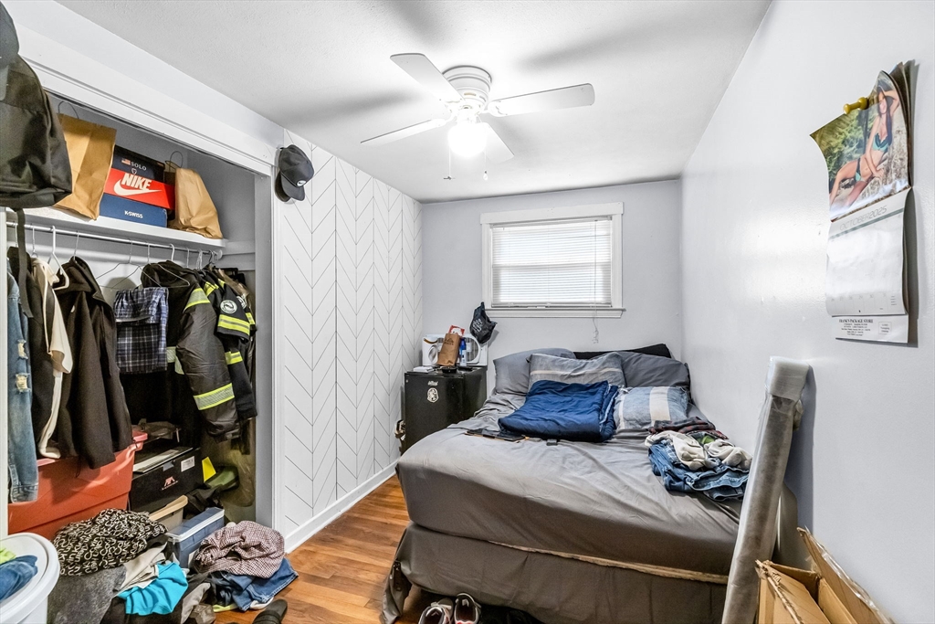 101 Regal Street Springfield, MA 01118 - Photo 12 of 27