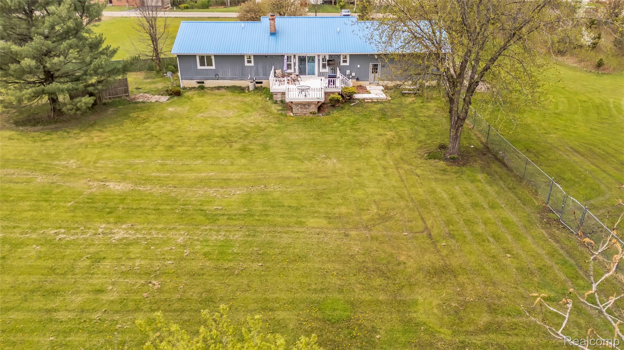 1081 South Gale Road Davison, MI 48423 - Photo 39 of 43