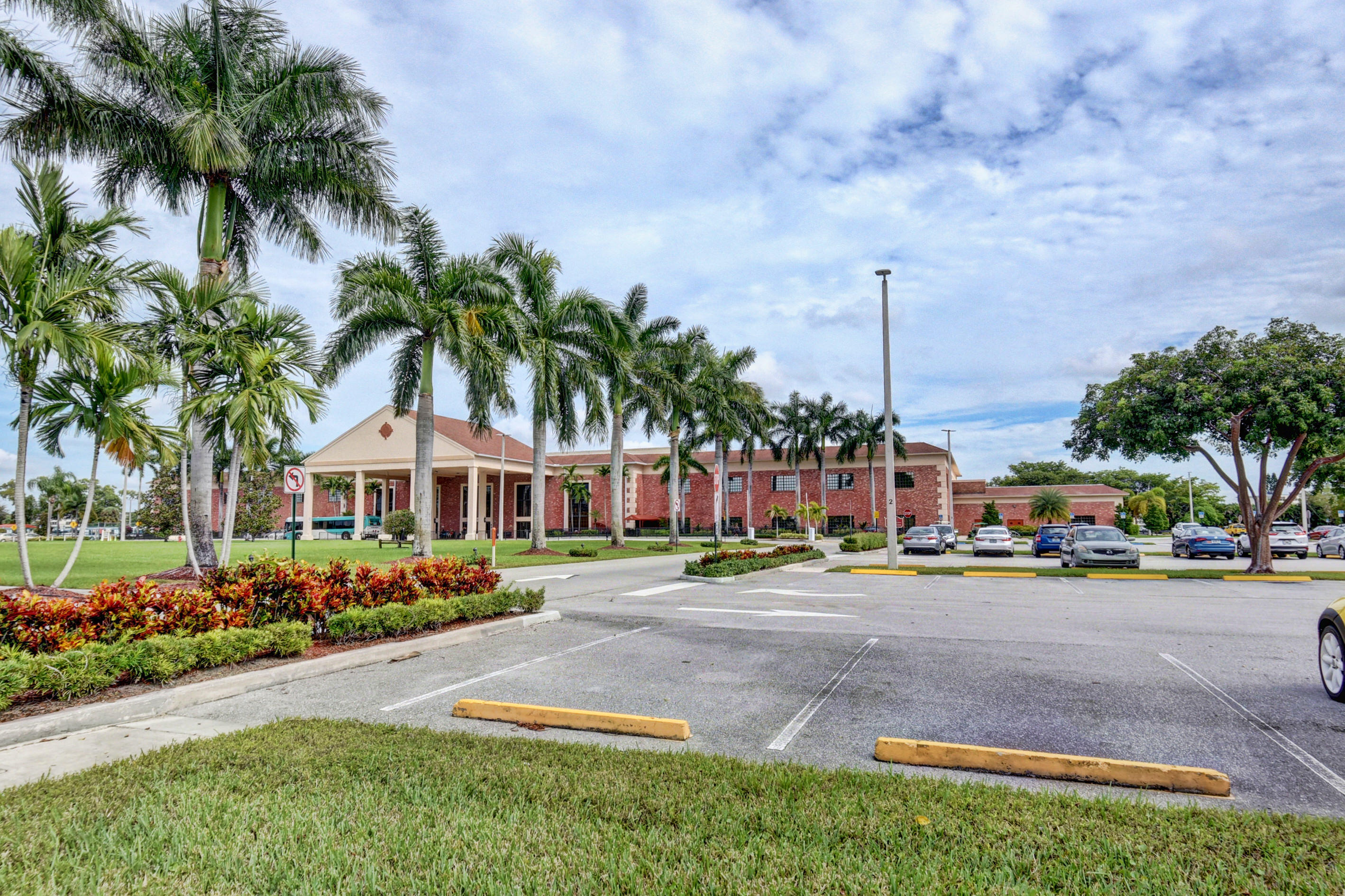 4044 Exeter C Boca Raton, FL 33434 - Photo 43 of 69 a front view of multiple houses with yard