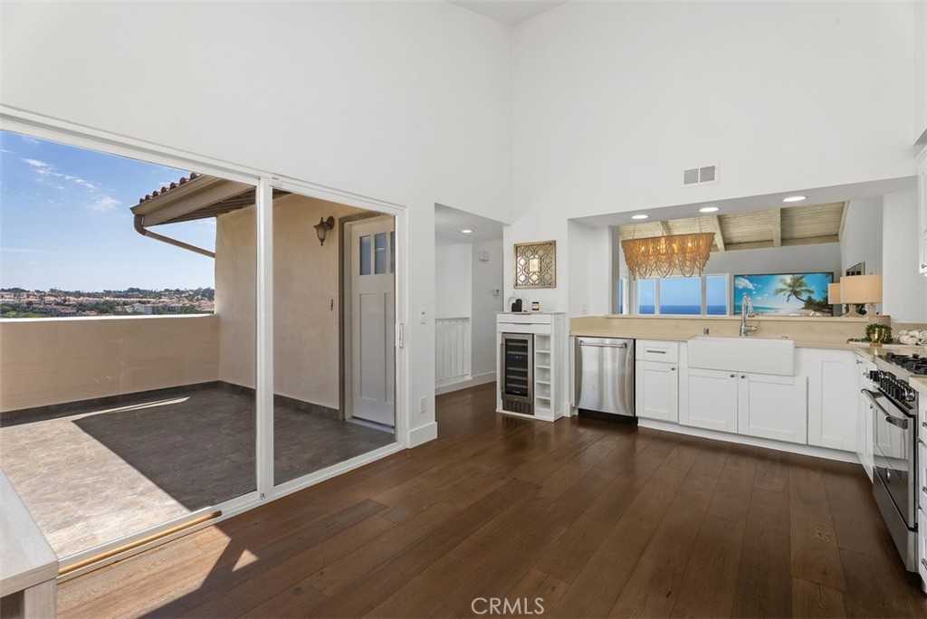 23294 Atlantis Way Dana Point, CA 92629 - Photo 10 of 59