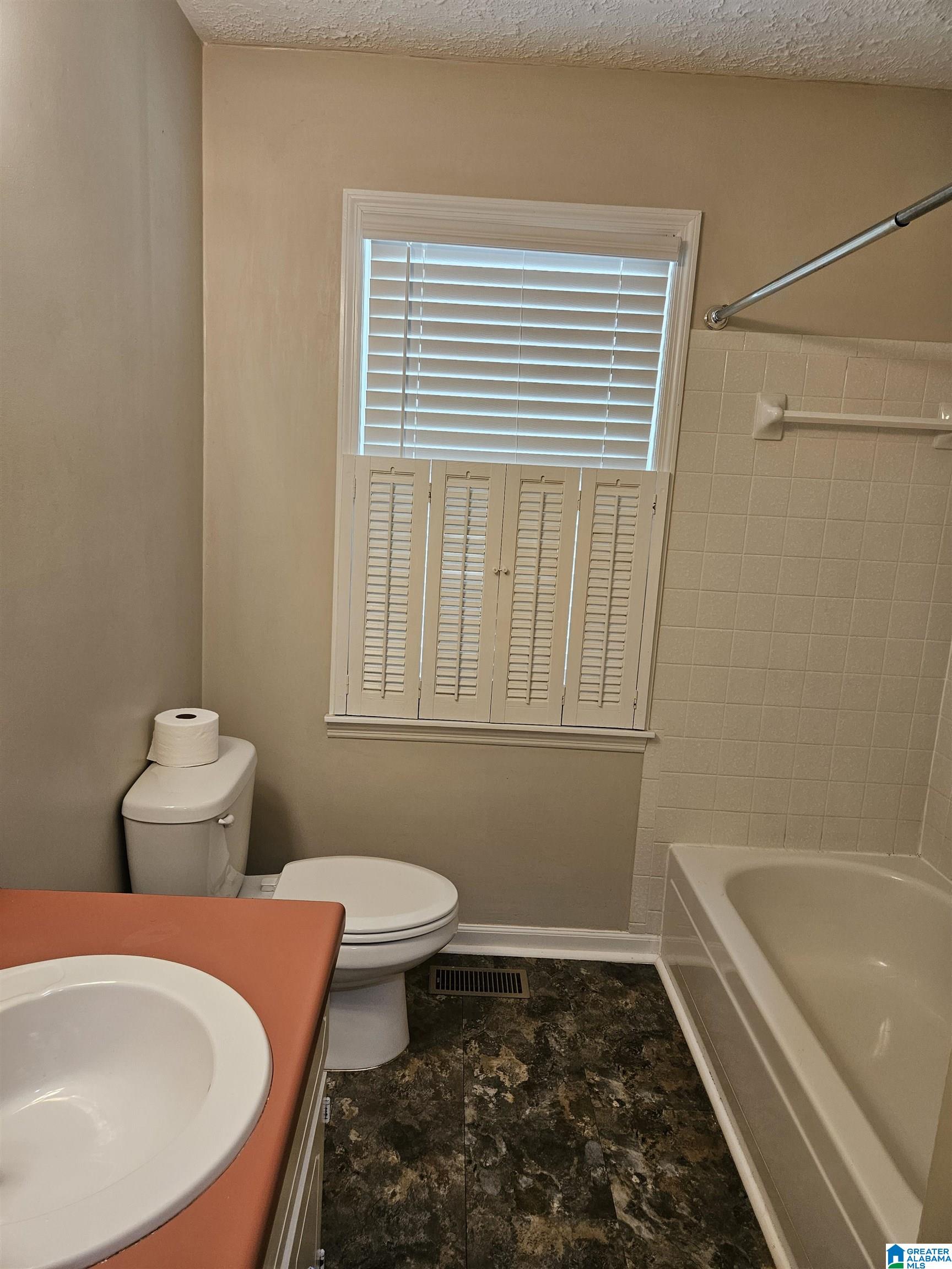 694 Old Mill Road Oneonta, AL 35121 - Photo 13 of 20