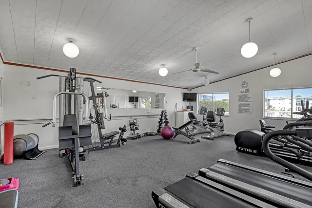 $3,000 | 2687 Garden Drive North, Unit 205, Lake Worth, FL 33461