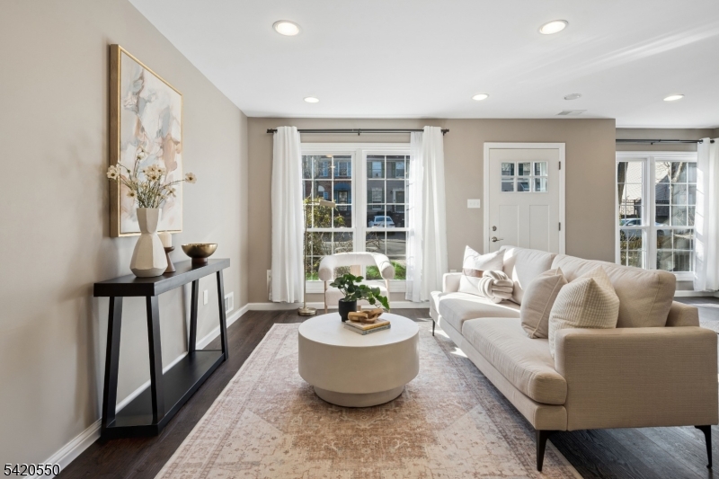 74 Boston Street Newark, NJ 07103 - Photo 4 of 22