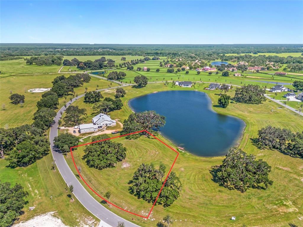 27 Southwest 138th Loop Dunnellon, FL 34432 - Photo 5 of 27 a view of a city