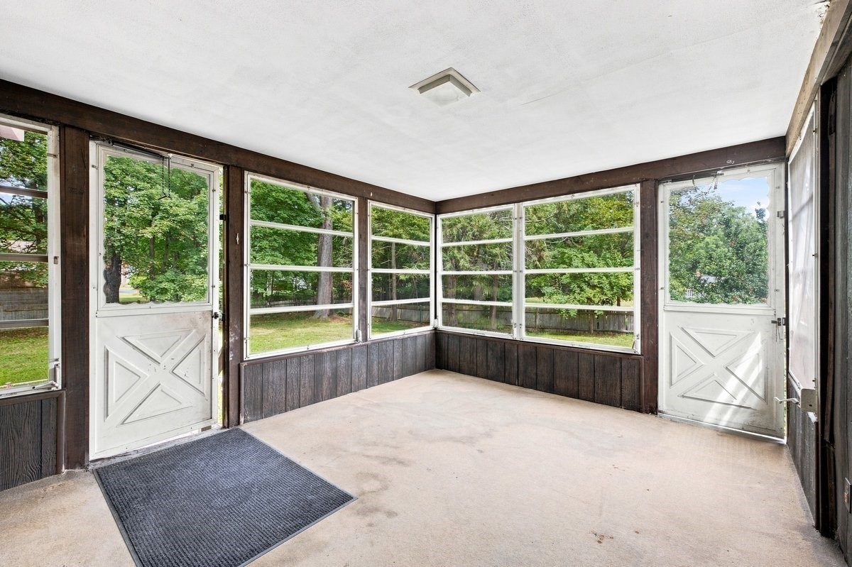 8 Charlesgate Road Walpole, MA 02081 - Photo 27 of 36 Gallery Image 27