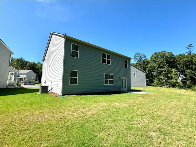 $2,395 | 6 Manor Way, Braselton, GA 30517