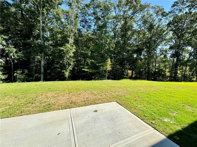 $2,395 | 6 Manor Way, Braselton, GA 30517