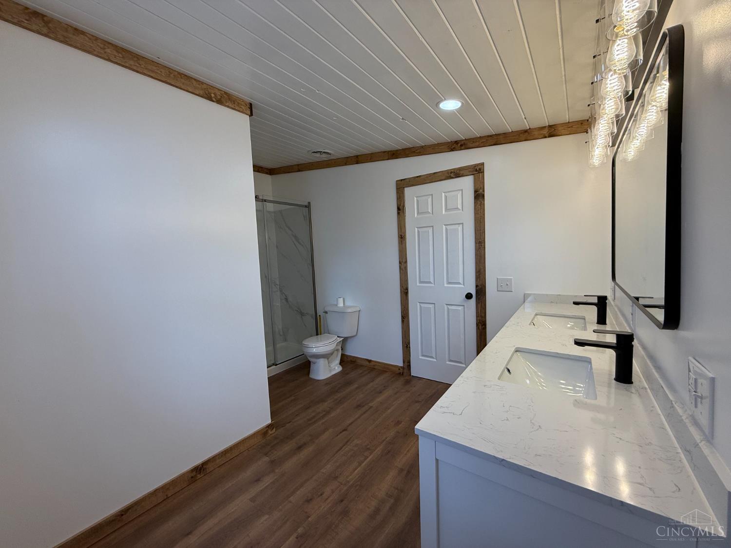 4825 Mt Washington Road Hillsboro, OH 45133 - Photo 10 of 23