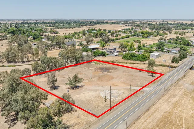 $575,000 | 7920 Excelsior Road, Sacramento, CA 95829