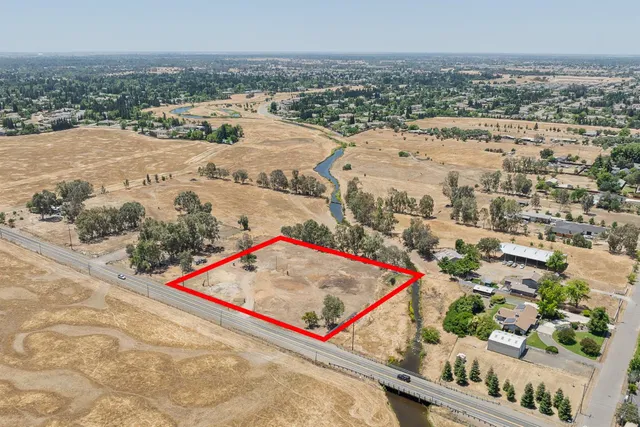 $575,000 | 7920 Excelsior Road, Sacramento, CA 95829