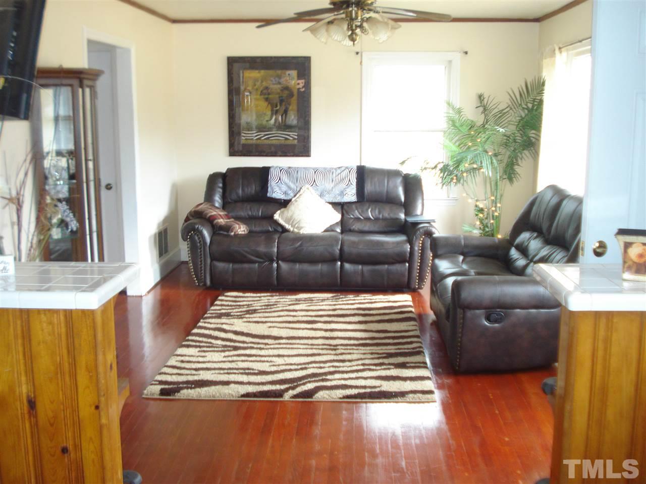 202 Masonic Road Erwin, NC 28339 - Photo 3 of 11 Gallery Image 3
