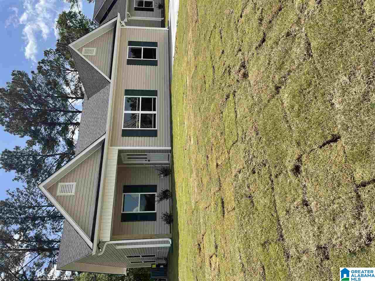 429 Central Avenue Oneonta, AL 35121 - Photo 1 of 5