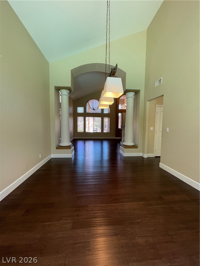 271 Pointe Ranier Avenue Henderson, NV 89012 - Photo 3 of 57