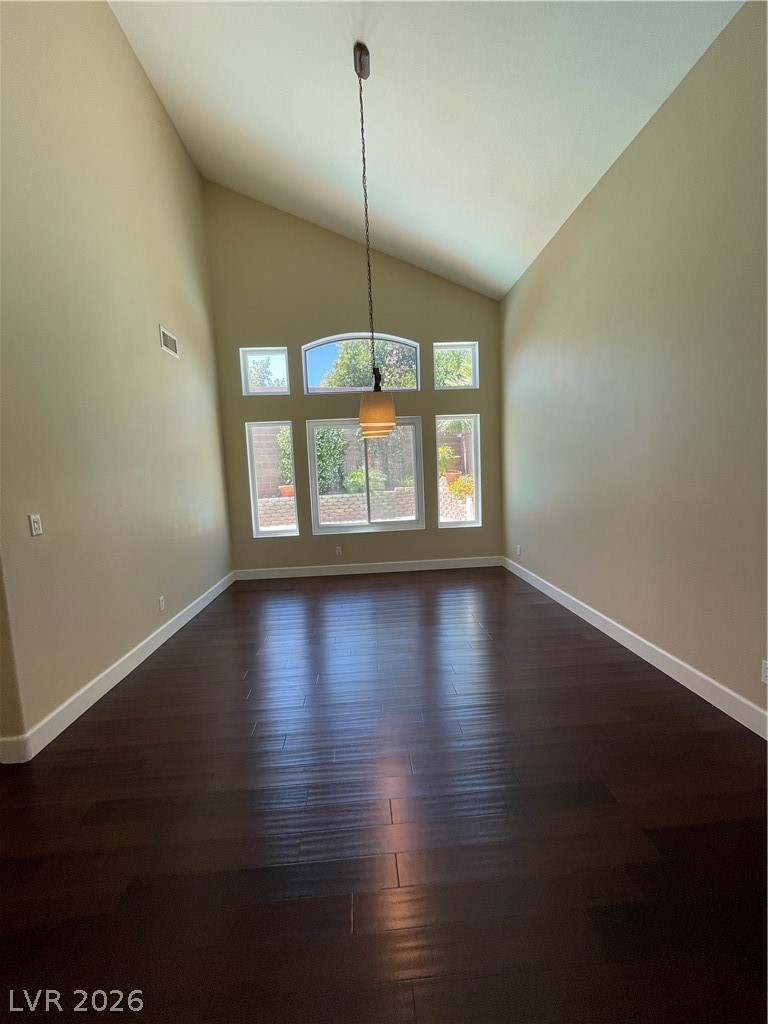 271 Pointe Ranier Avenue Henderson, NV 89012 - Photo 4 of 57