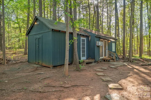 $360,000 | 20133 Floral Lane, Cornelius, NC 28031
