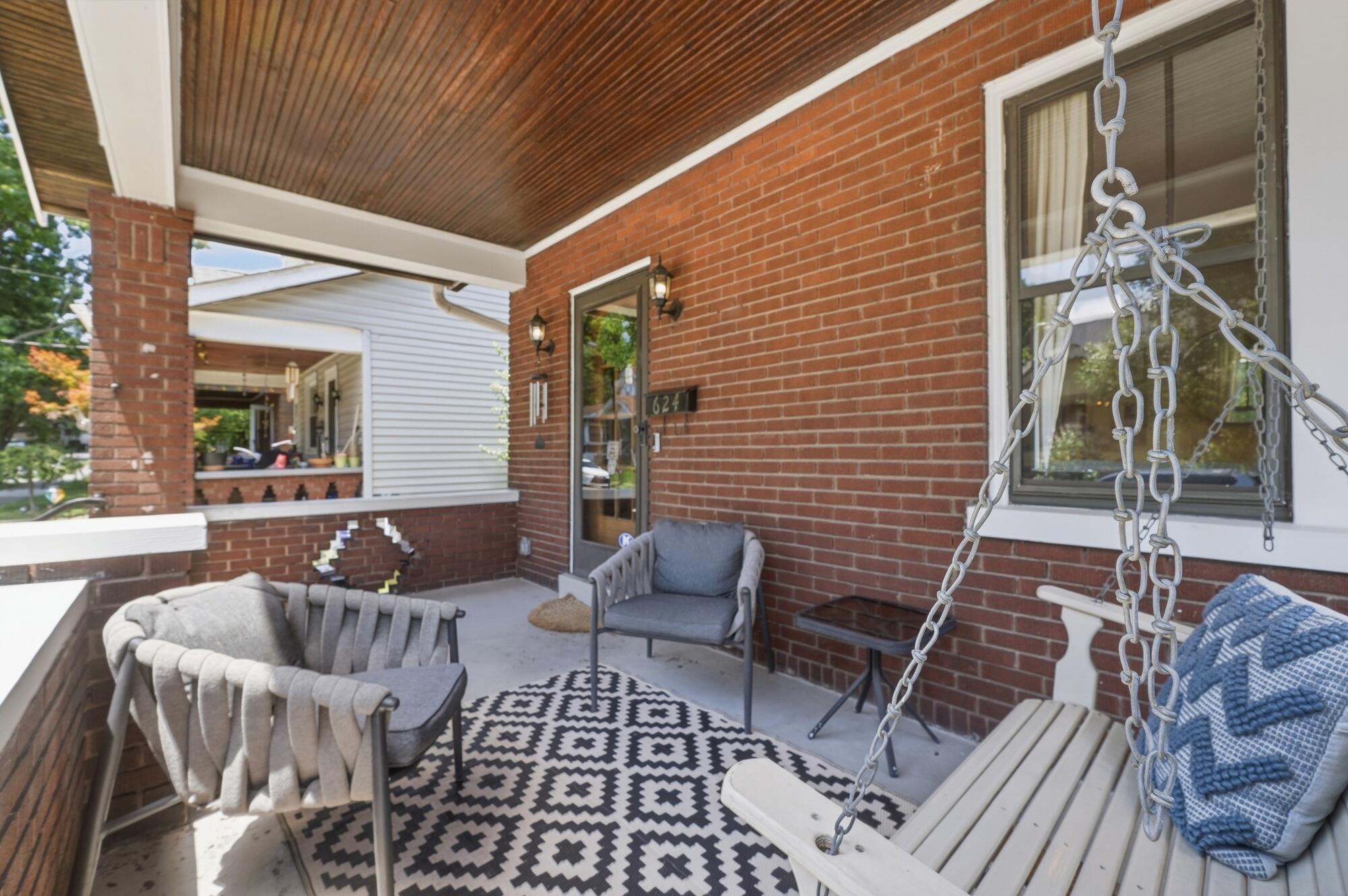 624 Durrett Street Covington, KY 41014 - Photo 4 of 33 011
