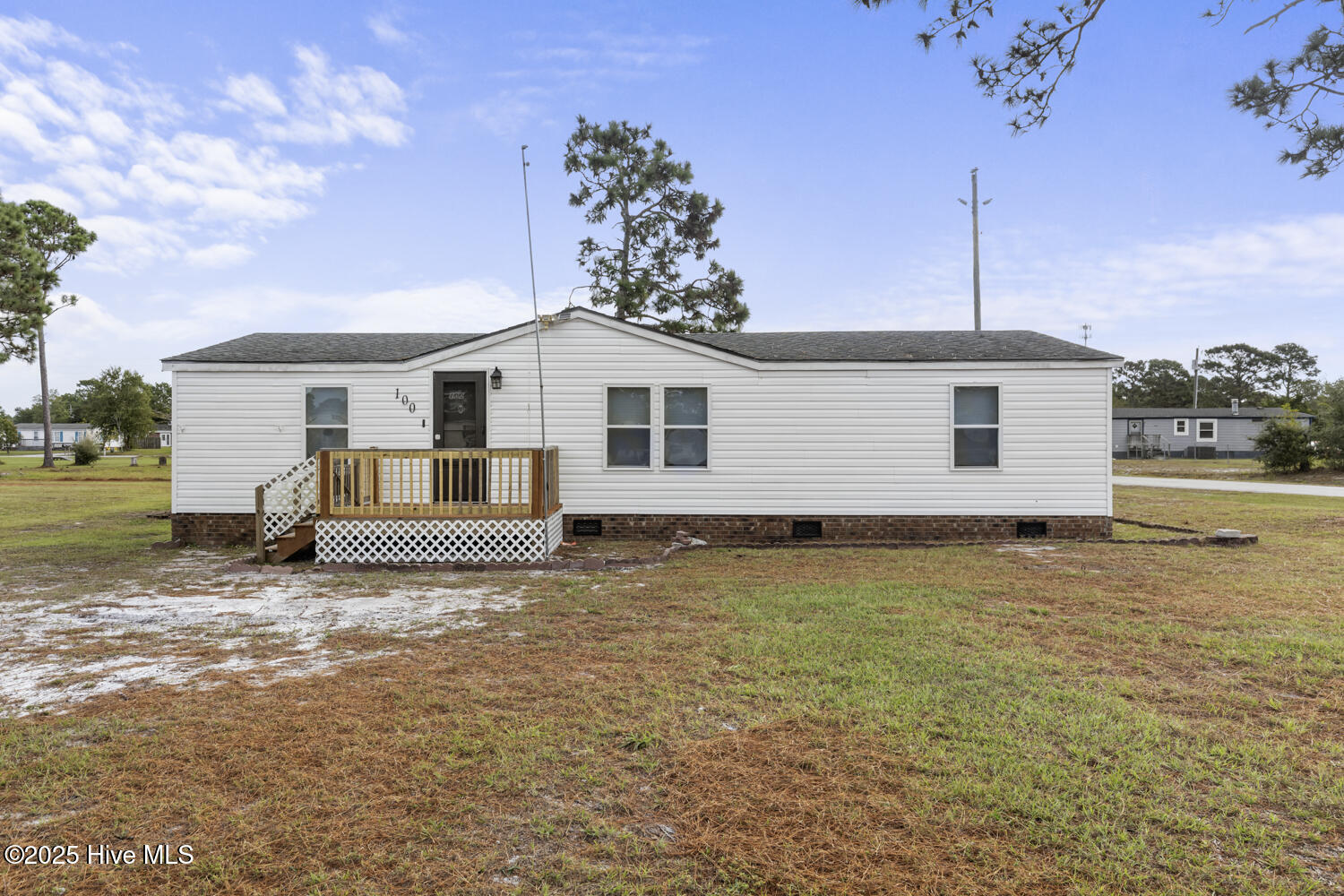 100 North Kings Street Hubert, NC 28539 - Photo 2 of 24 king-2