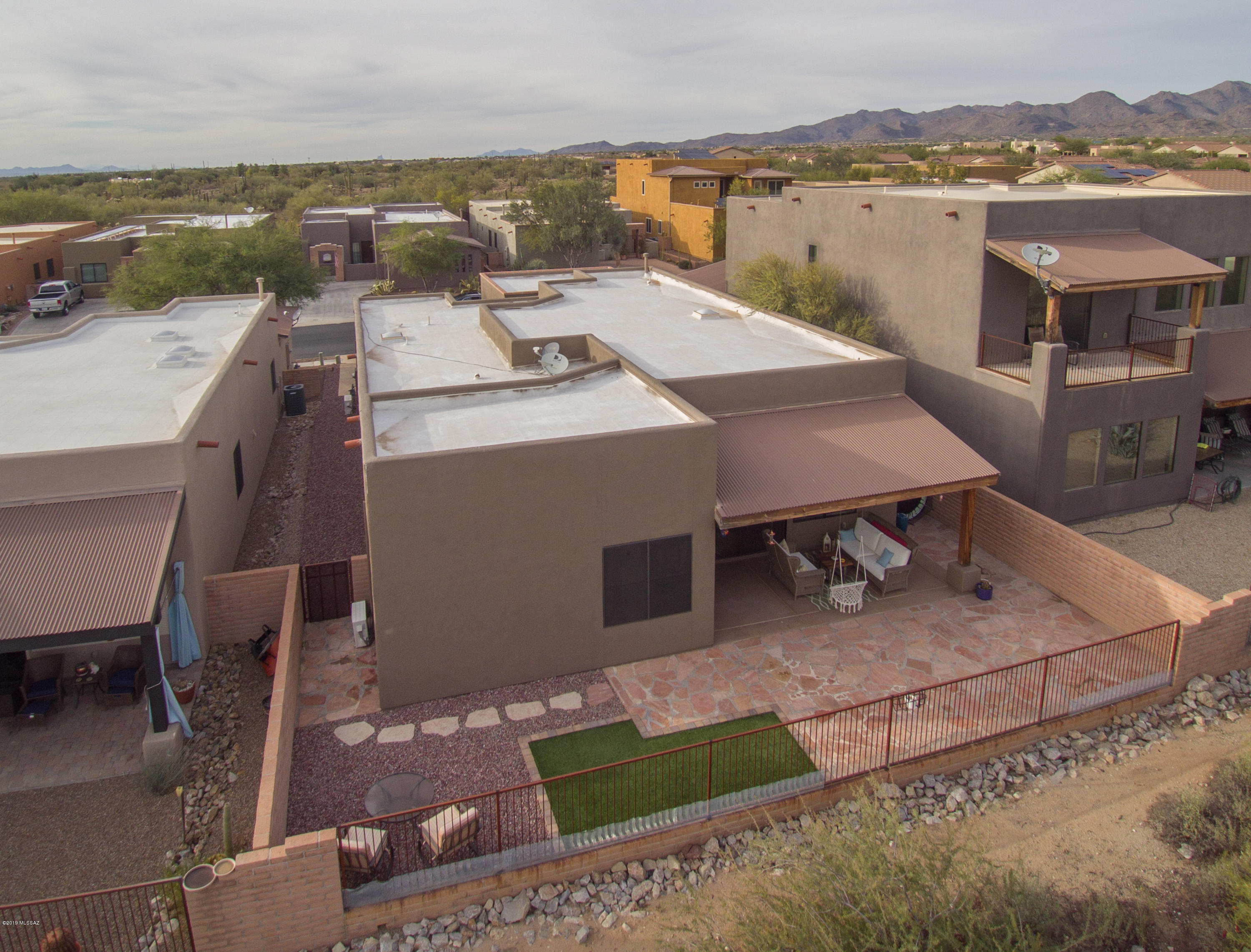 11512 North Moon Ranch Place Marana, AZ 85658 - Photo 35 of 38