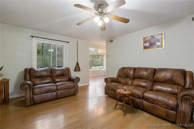 $299,999 | 1135 Pinewood Drive, Lanesville, IN 47136