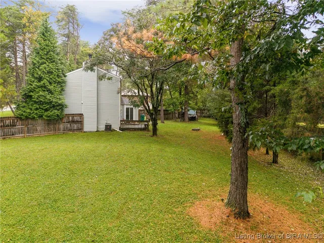 $299,999 | 1135 Pinewood Drive, Lanesville, IN 47136