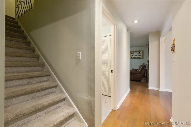 $299,999 | 1135 Pinewood Drive, Lanesville, IN 47136