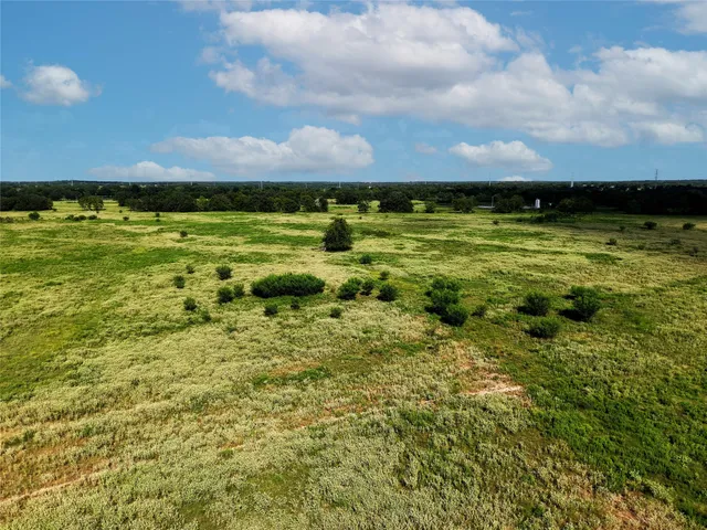a view of an ocean from a yard