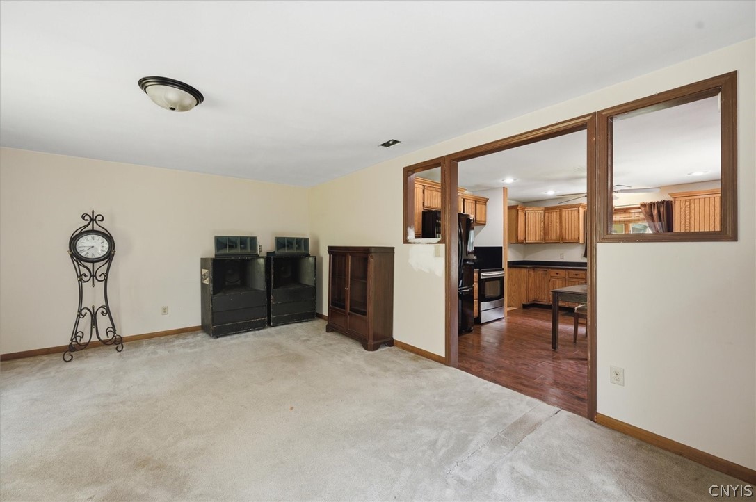 388 Grannis Road West Monroe, NY 13167 - Photo 17 of 46 living room